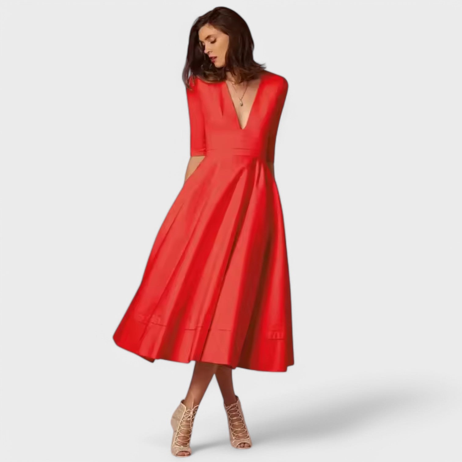 Helena - Elegantne kleit V-kujulise dekolteega