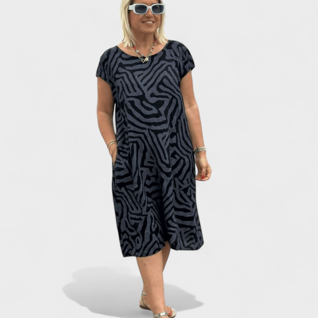 Greta - Kleit ümmarguse kaelusega ja kauni mustriga
