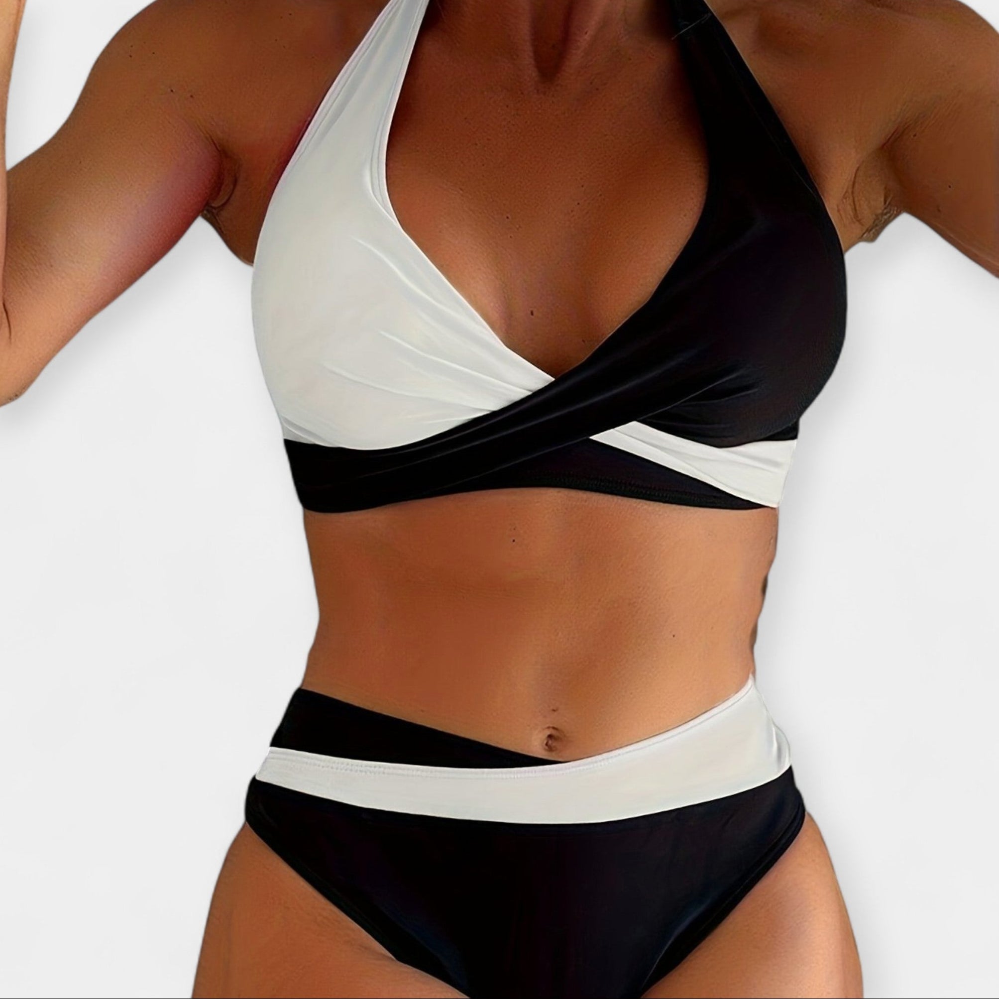 Bikini ristkülikukaelaga