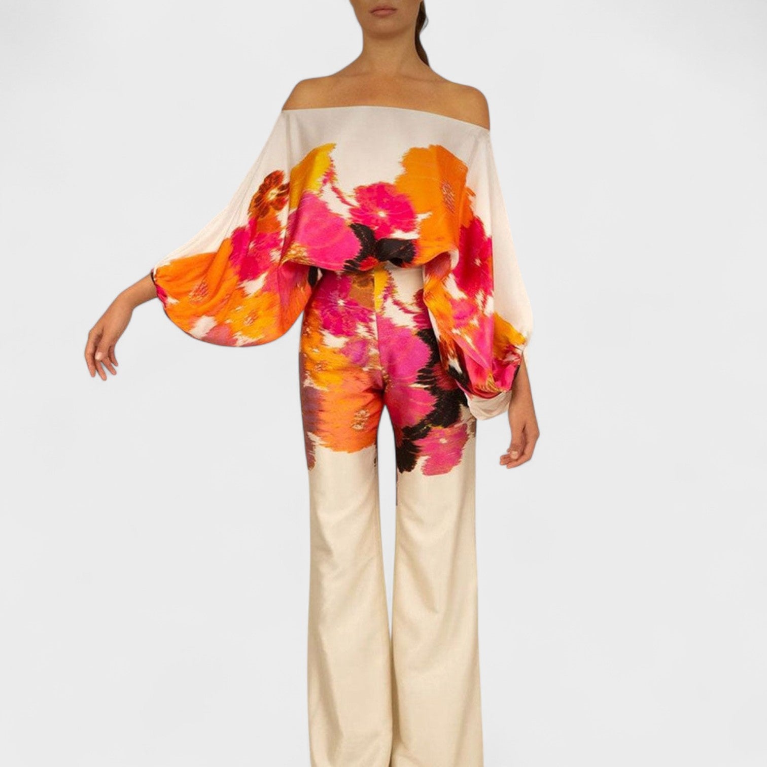 Eugenija - Elegantne kaheosaline komplekt