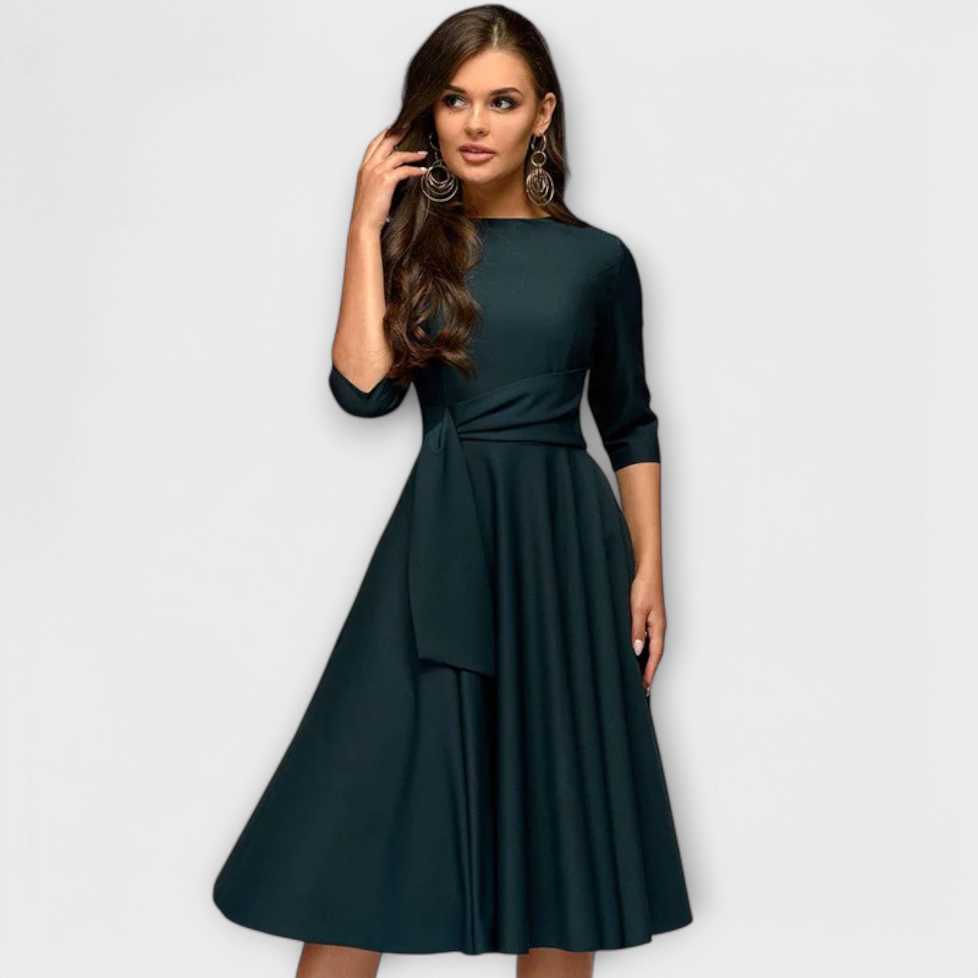 Ana - Elegantne Midi Kleit Vööga
