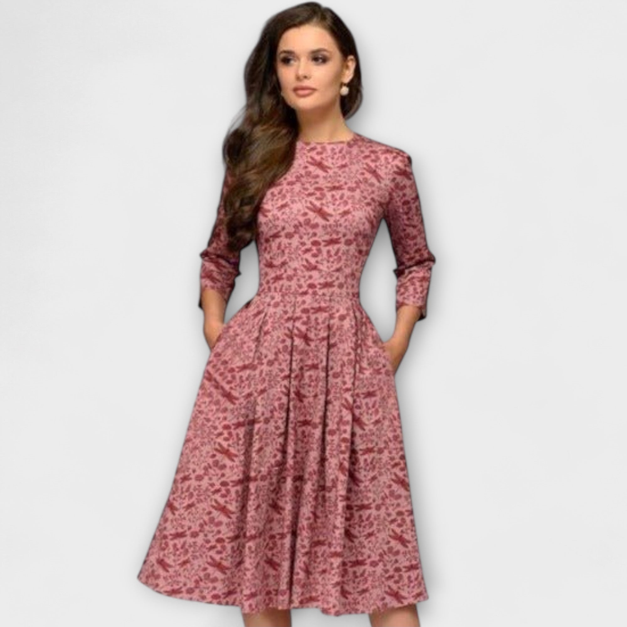 Carolina - Elegantsed põlve pikkused kleidid