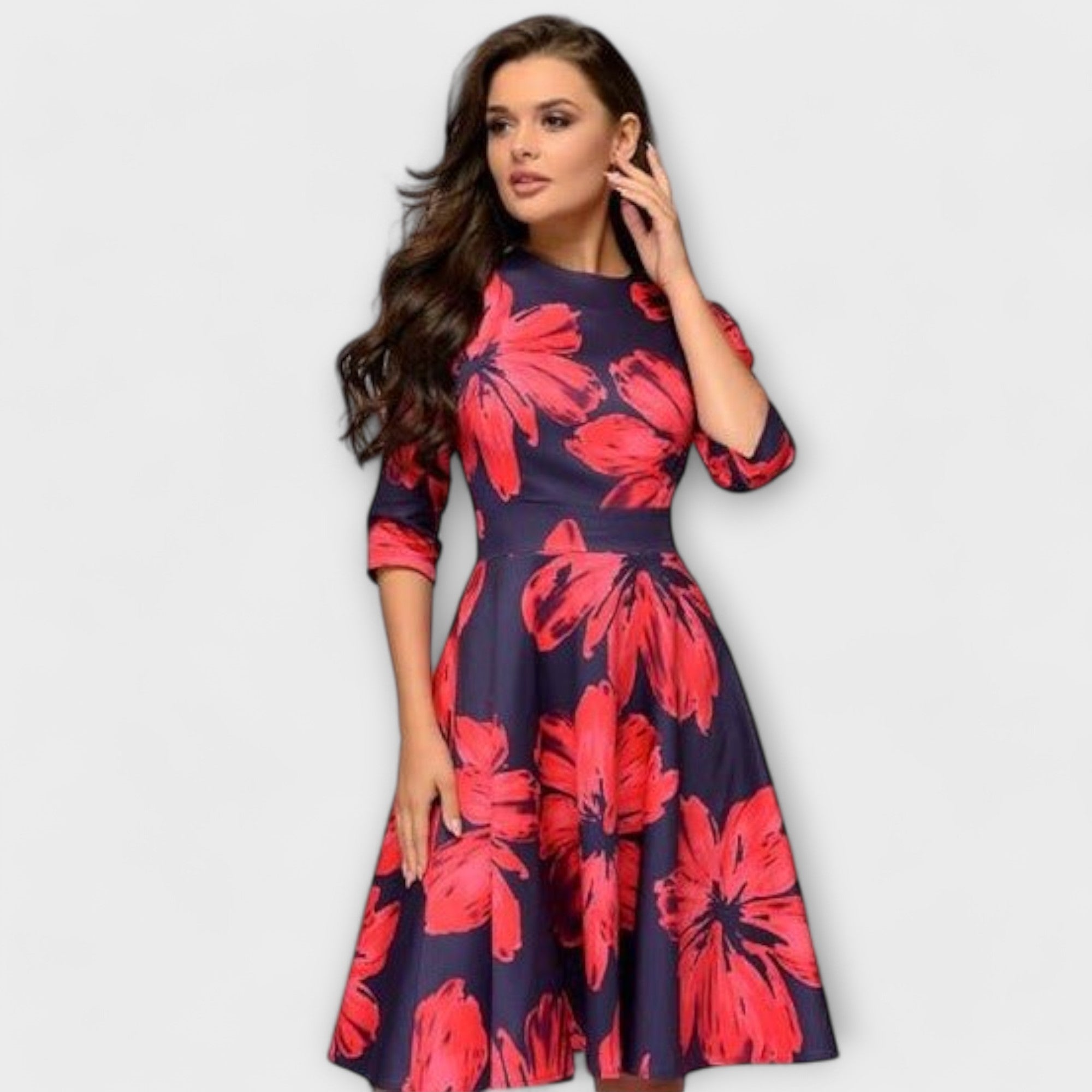 Carolina - Elegantsed põlve pikkused kleidid