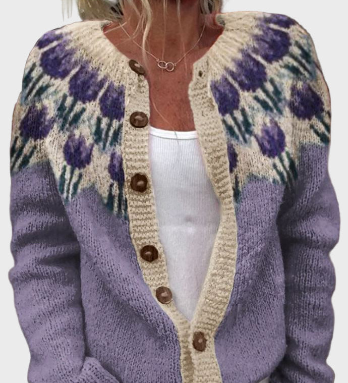 Kootud vest lillemustriga