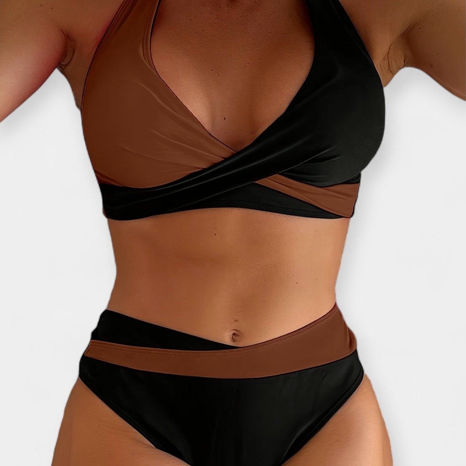 Bikini ristkülikukaelaga
