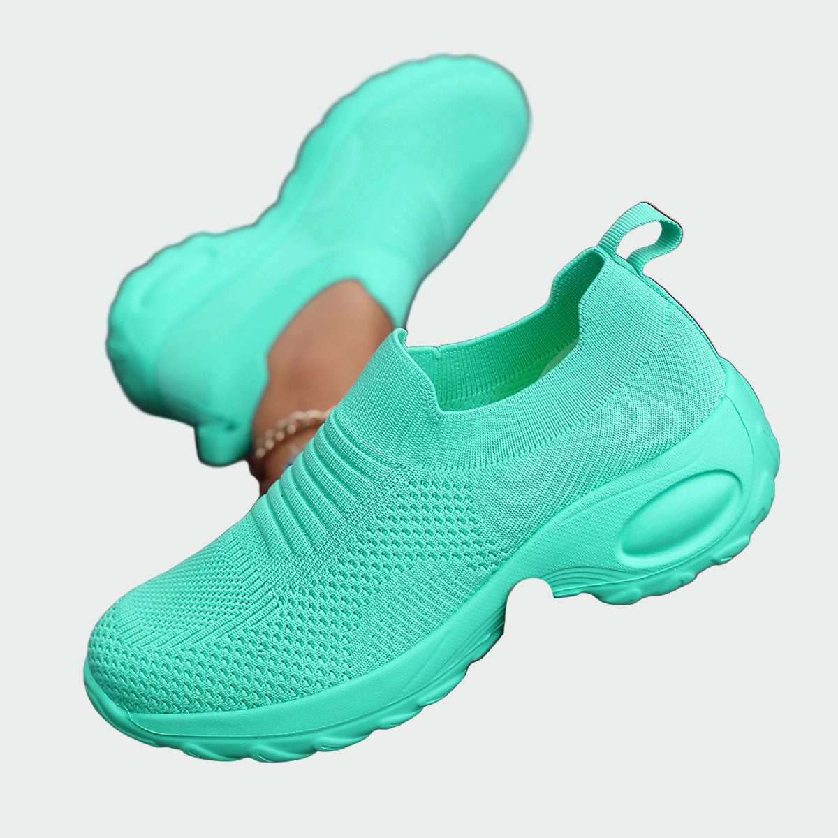 Klassikalised Spordilised Slip-On'id Igapäevase Stiiliga