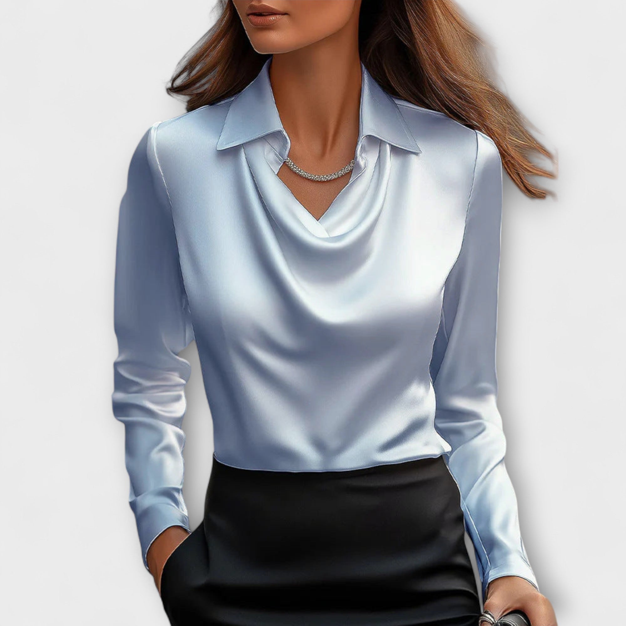 Indrė - Sädelev pluus